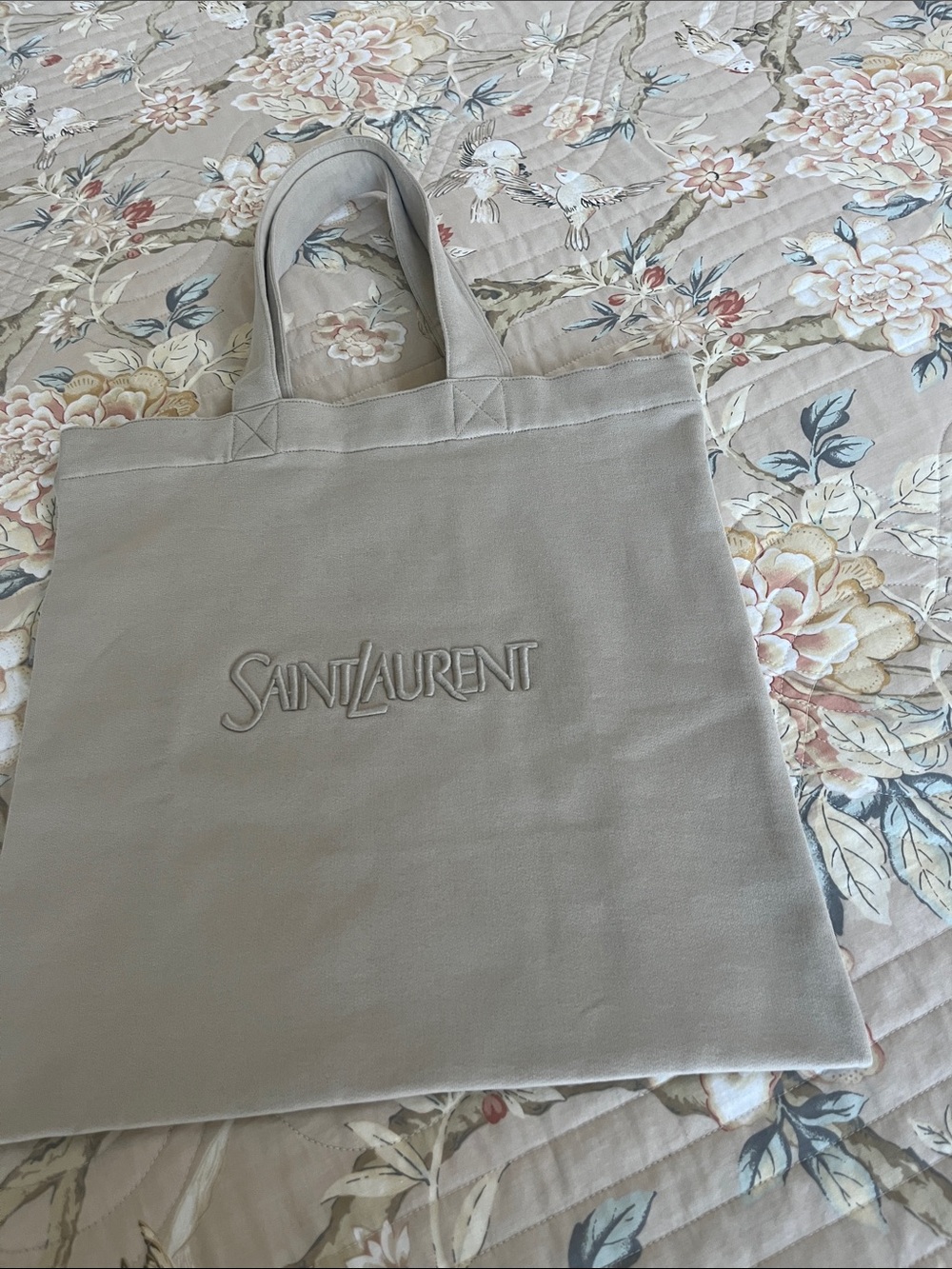 Saint Laurent Fleece Tote Bag - Picture 5 of 12